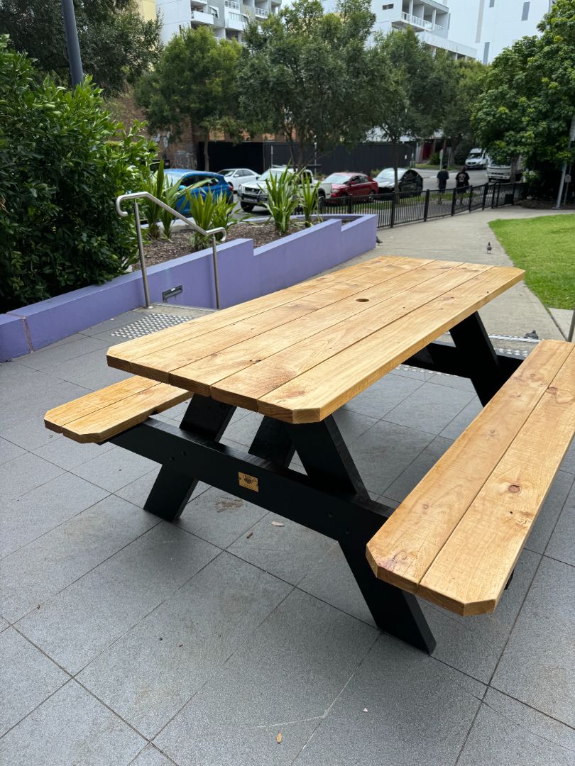 Traditional Picnic Tables