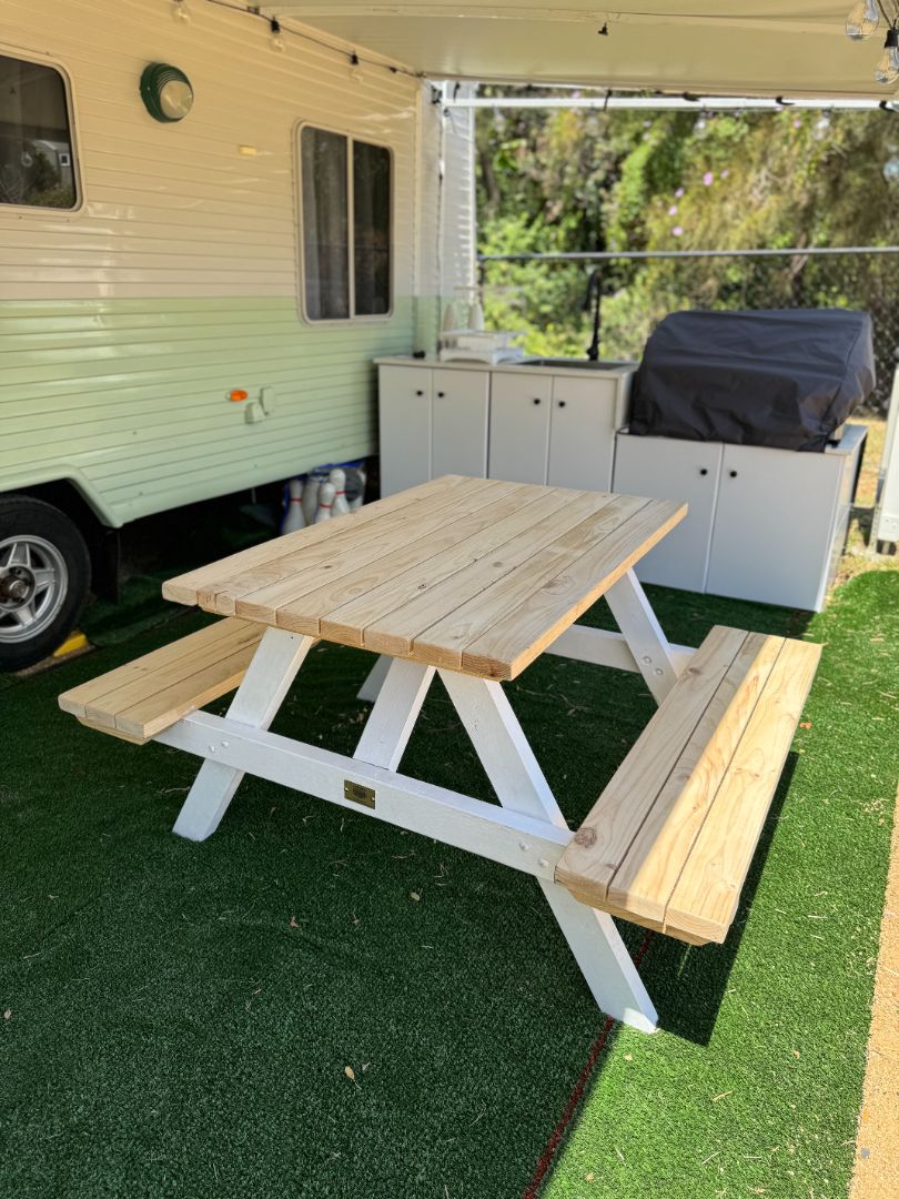 Standard Picnic Tables