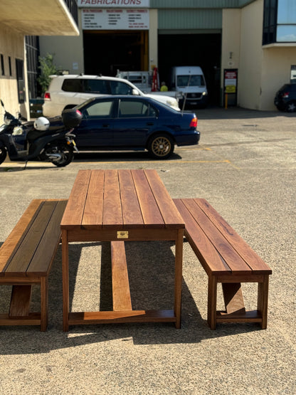 Hardwood Classic Outdoor Dining Set