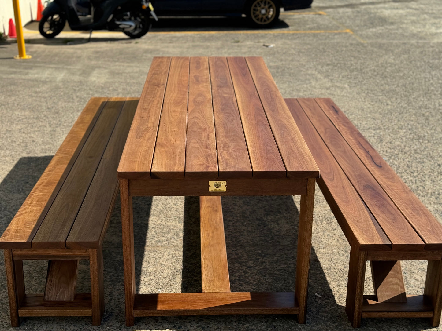 Hardwood Classic Outdoor Dining Set