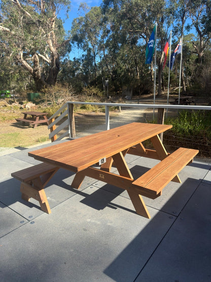 Disability-friendly outdoor picnic table with accessible seating, ideal for Australian parks, cafés, campuses and community environments.