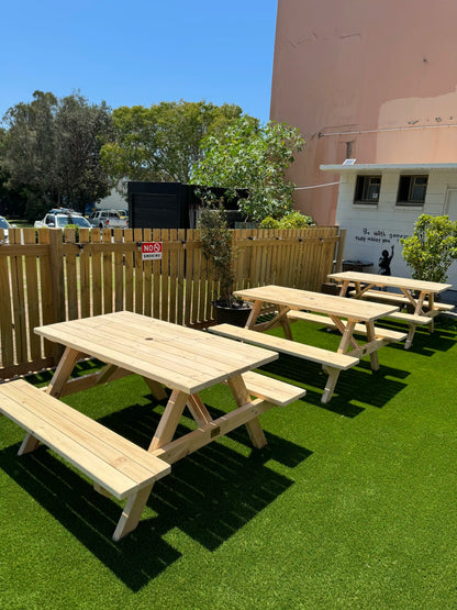 pine picnic table raw timber commercial cafe restaurant outdoor Australia