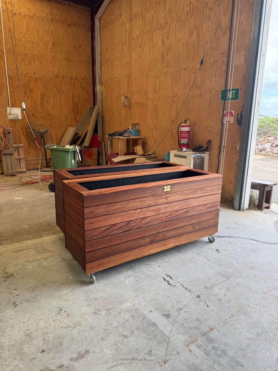 Traditional planter box crafted from kiln-dried Jambu hardwood, stylish and sturdy, ideal for hotel lounges, bars, and indoor hospitality areas.